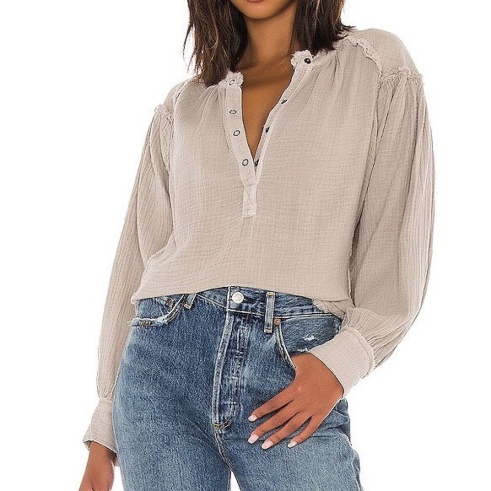 We The Free People beach day pullover Top Grey XS Cotton gauze Raw Edge Henley